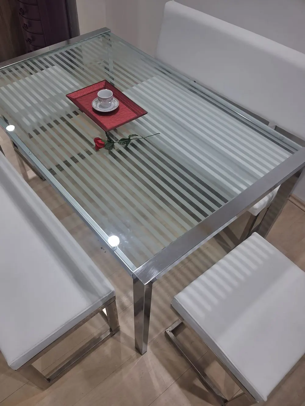 Masa-LOCA BANK tk 17347 Model Metal Nikelaj Suni deri Kırılmaz Te Masa-LOCA BANK tk 17347 Model Metal Nikelaj Suni deri Kırılmaz Te