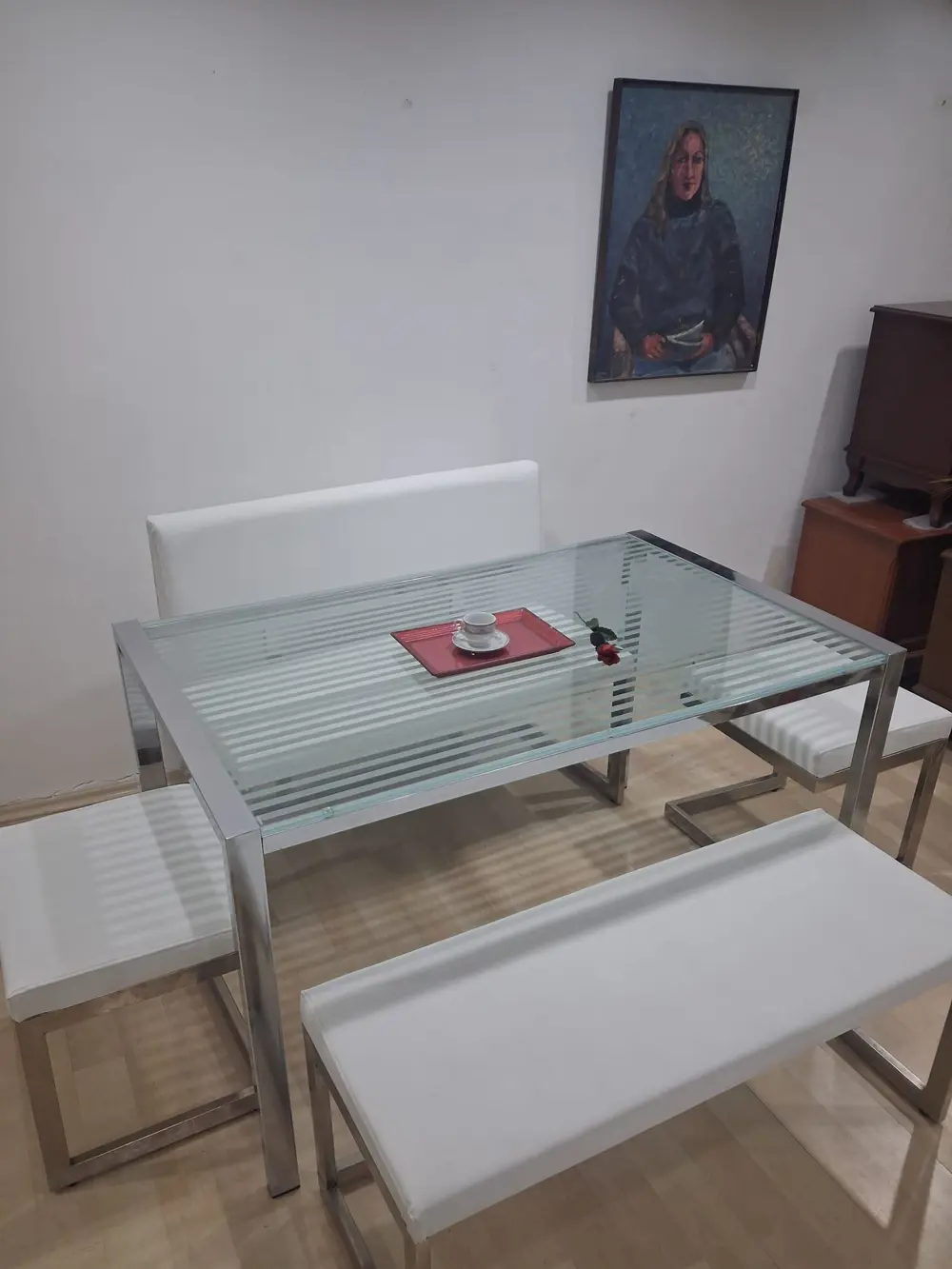 Masa-LOCA BANK tk 17347 Model Metal Nikelaj Suni deri Kırılmaz Te Masa-LOCA BANK tk 17347 Model Metal Nikelaj Suni deri Kırılmaz Te