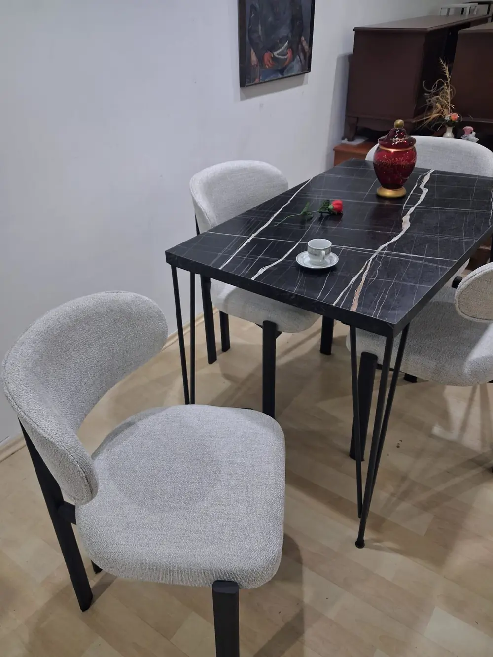 Masa Metal Ayak 90602 Sabit Siyah Mermer Desen 4 Adet Sandalye Me