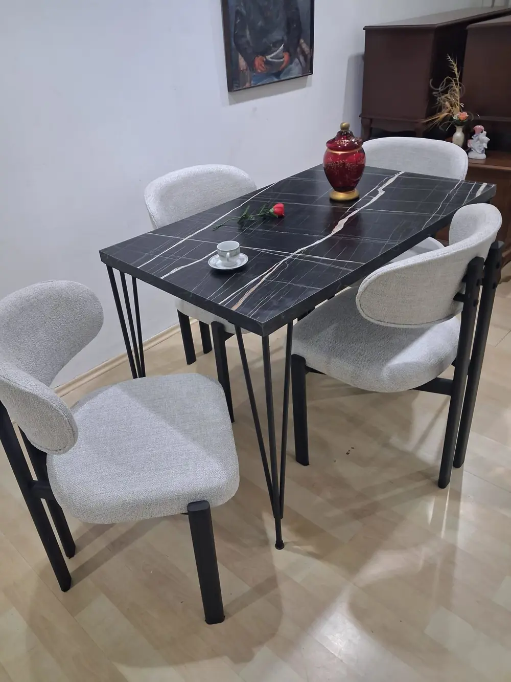 Masa Metal Ayak 90602 Sabit Siyah Mermer Desen 4 Adet Sandalye Me