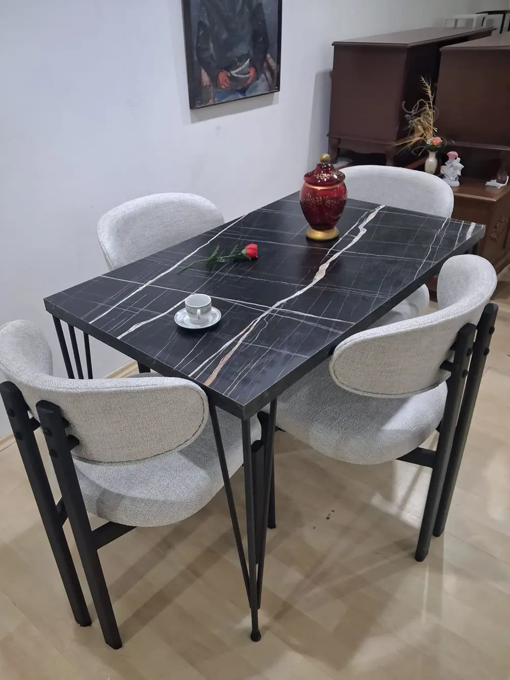 Masa Metal Ayak 90602 Sabit Siyah Mermer Desen 4 Adet Sandalye Me