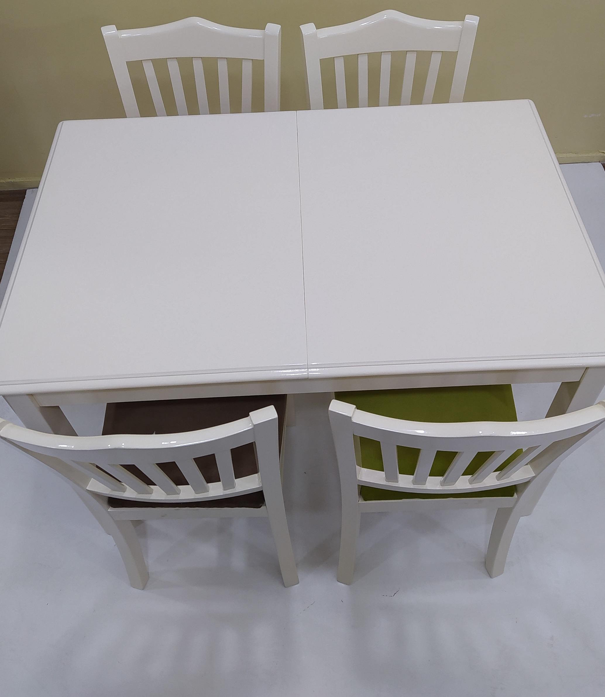 Masa -Sandalye 17864 MUTFAK Klasik model Kayın ayk açıl tabla Par Masa -Sandalye 17864 MUTFAK Klasik model Kayın ayk açıl tabla Par