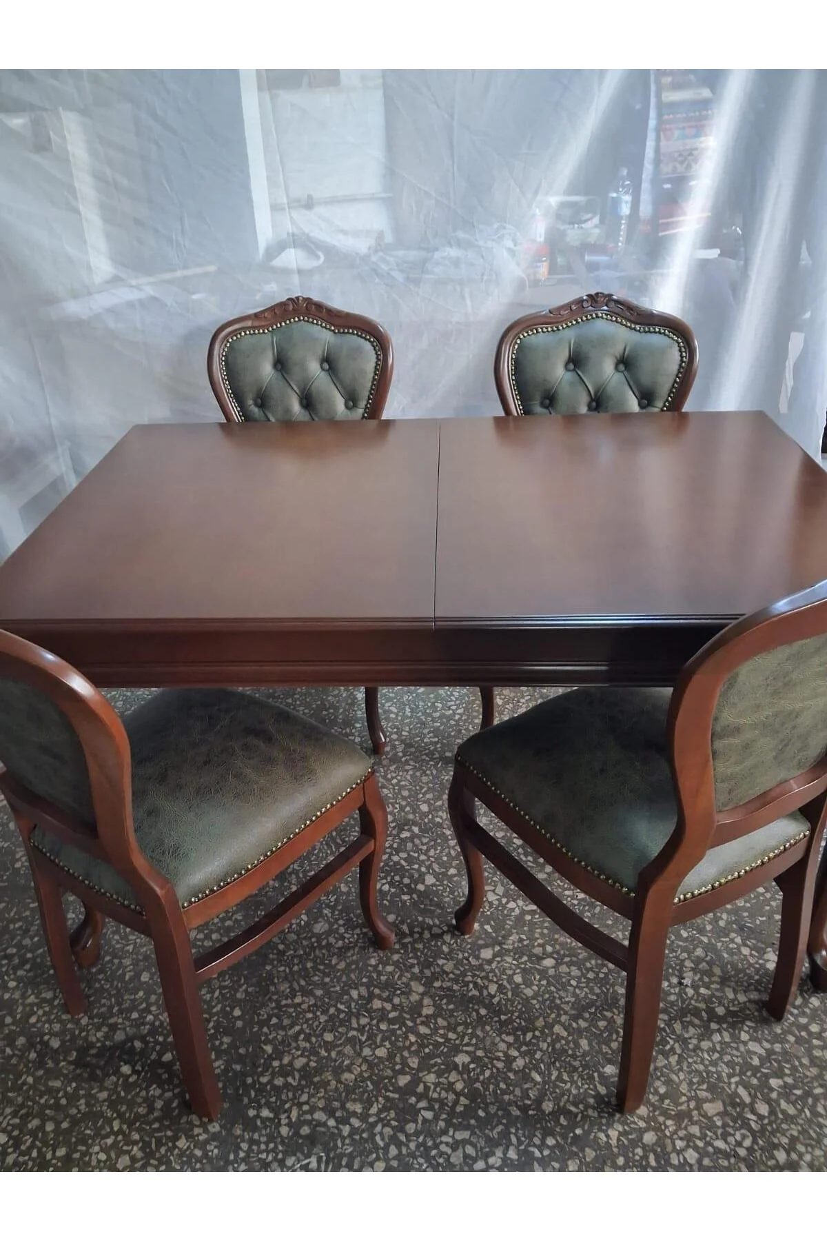 Masa Sandalye 90615 Klasik Model Kayın Aslan Ayak Oymalı Ceviz Orta Açılır Masa Masa Sandalye 90615 Klasik Model Kayın Aslan Ayak Oymalı Ceviz Orta Açılır Masa - Görsel 2