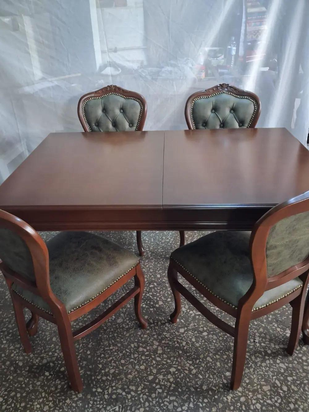 Masa Sandalye 90615 Klasik Model Kayın Aslan Ayak Oymalı Ceviz Or