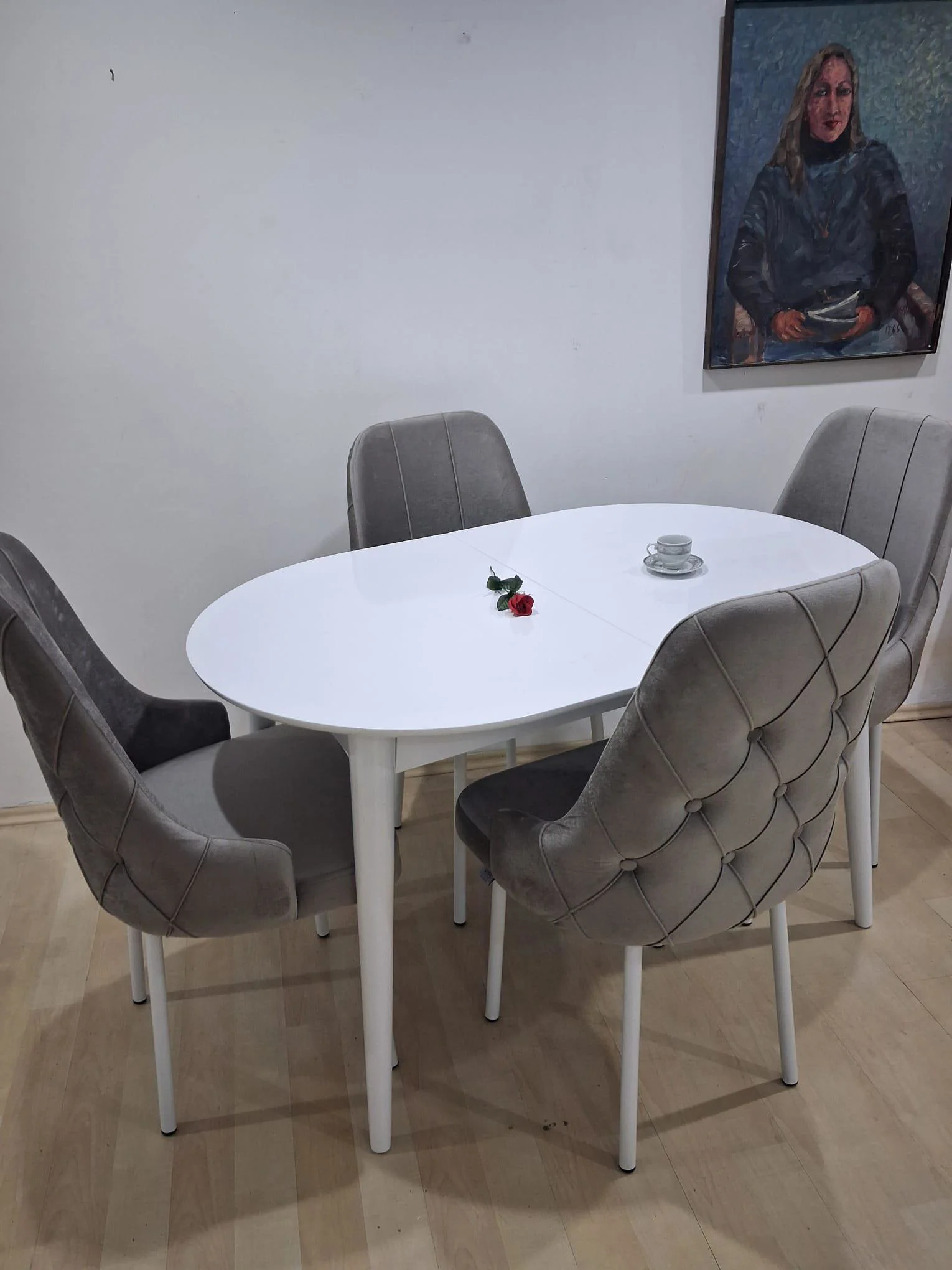 Masa Sandalye 90655 Retro Masa 4 Adet Lüks Kapitone Sandalye Ayak Masa Sandalye 90655 Retro Masa 4 Adet Lüks Kapitone Sandalye Ayak