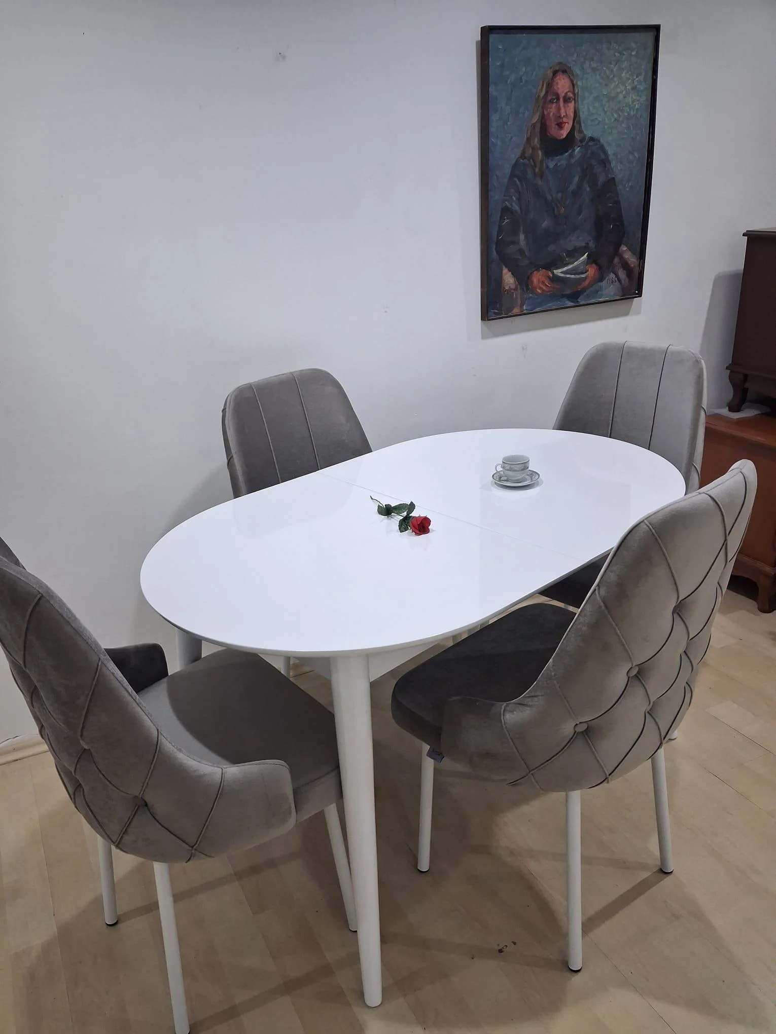 Masa Sandalye 90655 Retro Masa 4 Adet Lüks Kapitone Sandalye Ayak Masa Sandalye 90655 Retro Masa 4 Adet Lüks Kapitone Sandalye Ayak