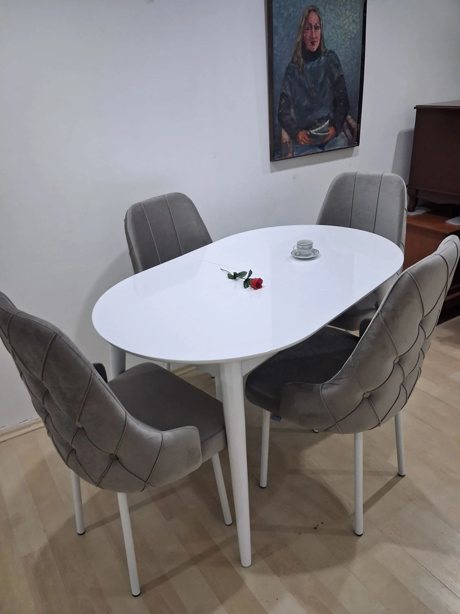 Masa Sandalye 90655 Retro Masa 4 Adet Lüks Kapitone Sandalye Ayak Masa Sandalye 90655 Retro Masa 4 Adet Lüks Kapitone Sandalye Ayak
