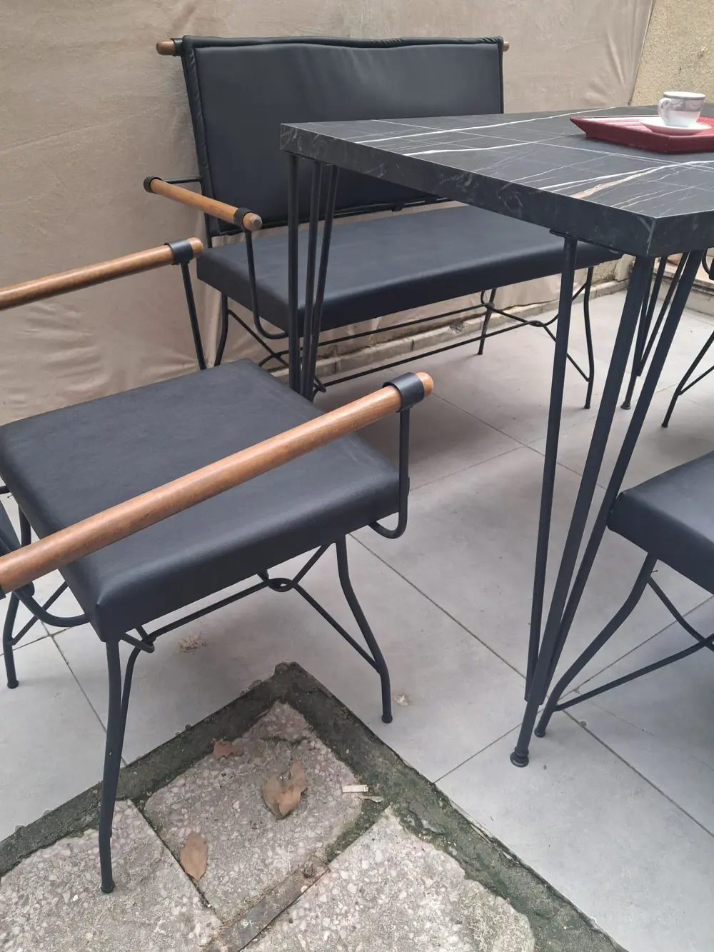 Masa Sandalye Tk 90605 PENYEZ  Takım Model Metal Siyah  Suni Deri