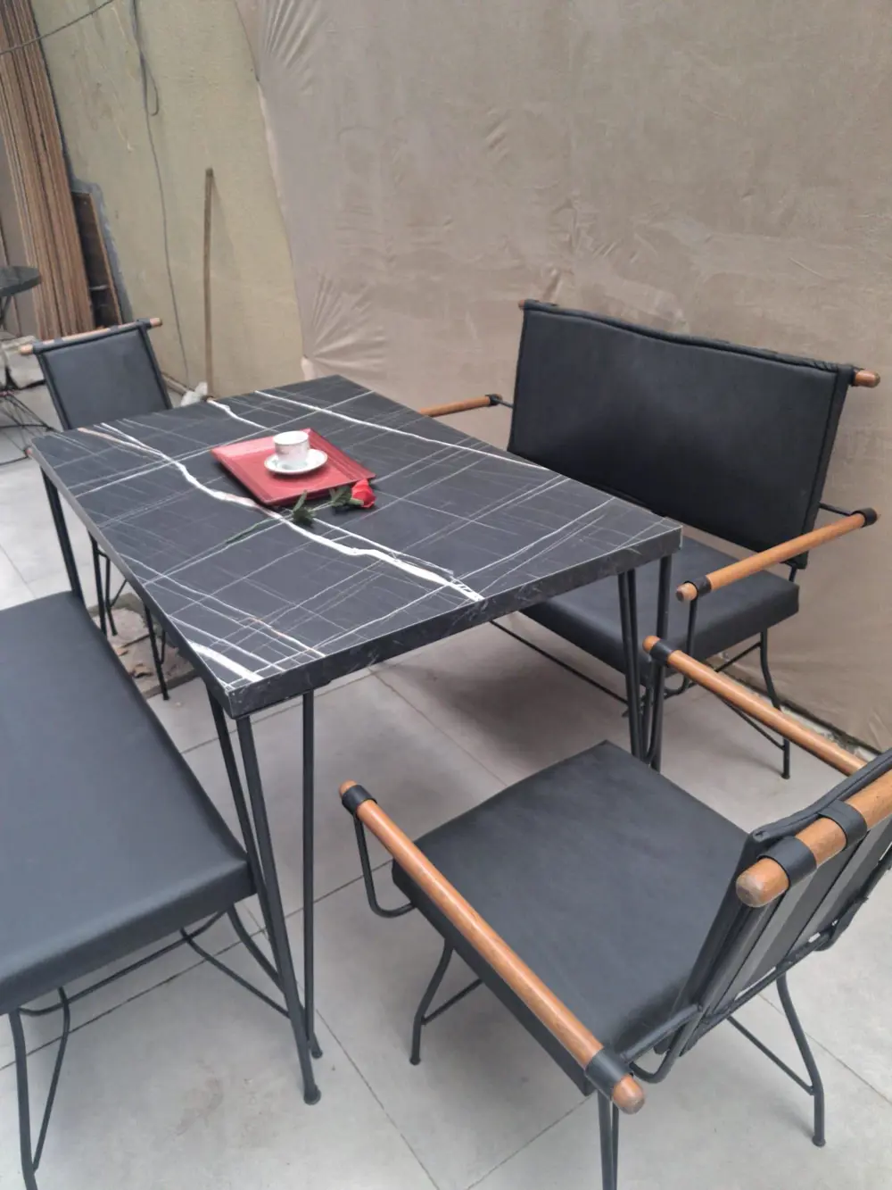 Masa Sandalye Tk 90605 PENYEZ  Takım Model Metal Siyah  Suni Deri