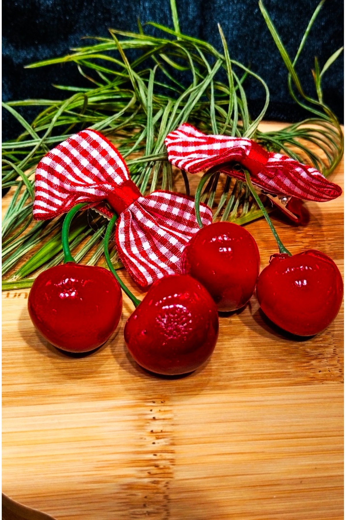 Maşalı Lüks Kırmızı Kiraz Toka