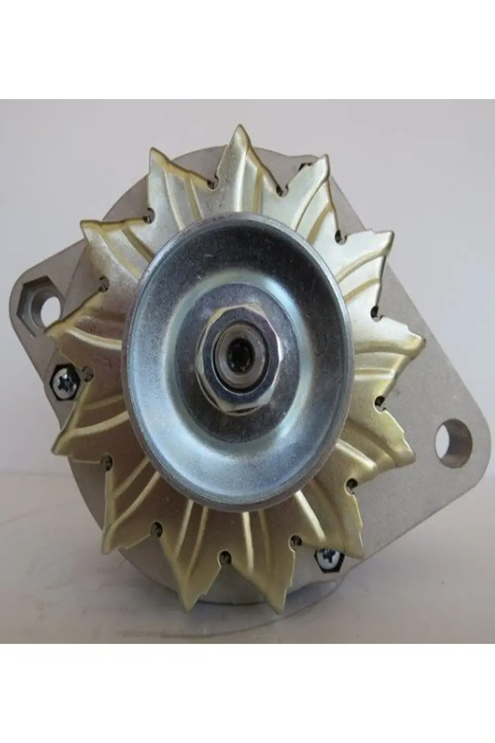 Massey Ferguson 135 Uyumlu Şarj Dinamosu Alternatör