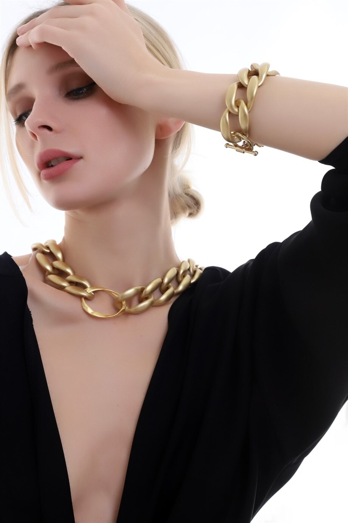 Mat Altın Tonlu Kalın Zincir Bileklik