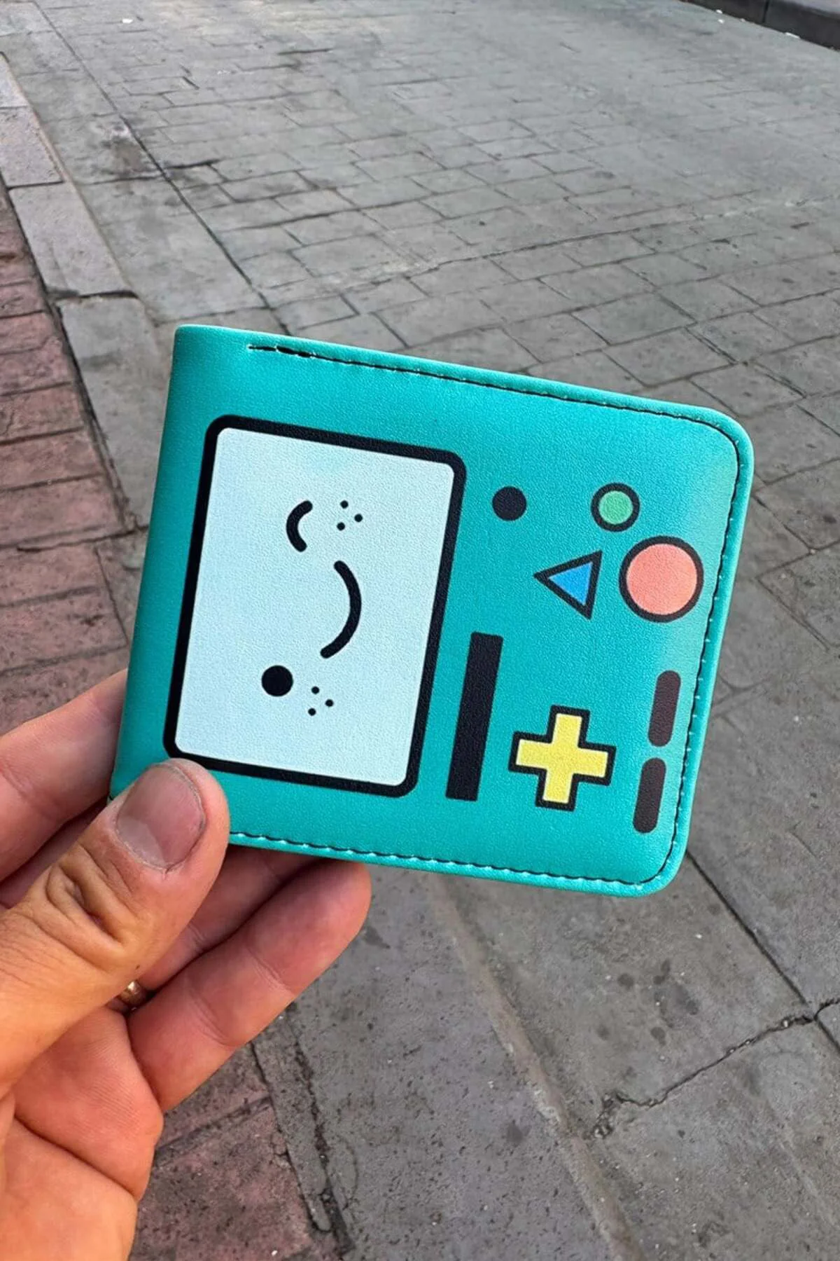 Mavi Adventure Time BMO Erkek Cüzdan Fiyatı, Yorumları ve Özellikleri