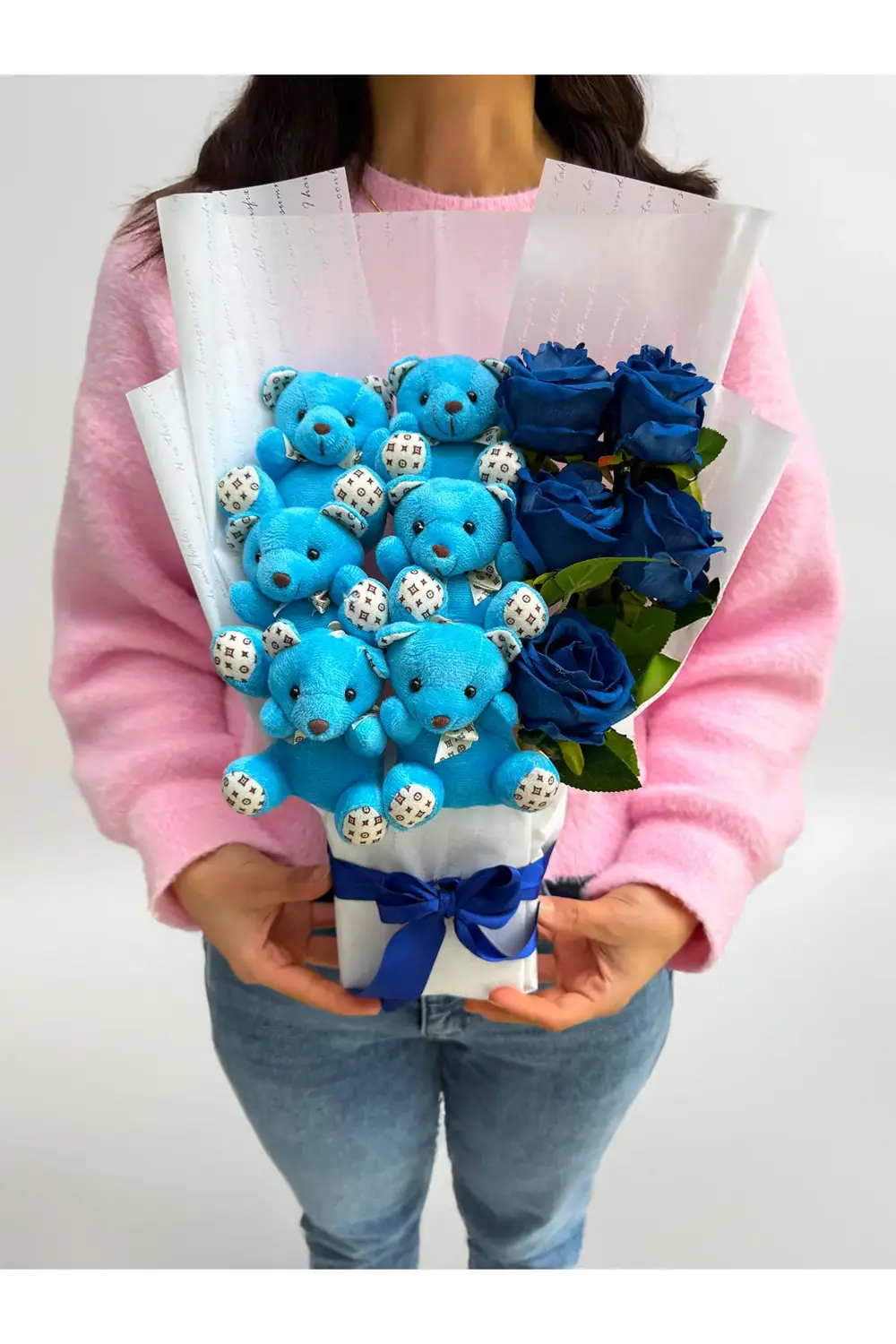 Mavi Ayıcıklı ve Lacivert Güllü Premium Ayıcık Buketi Sevgiliye A