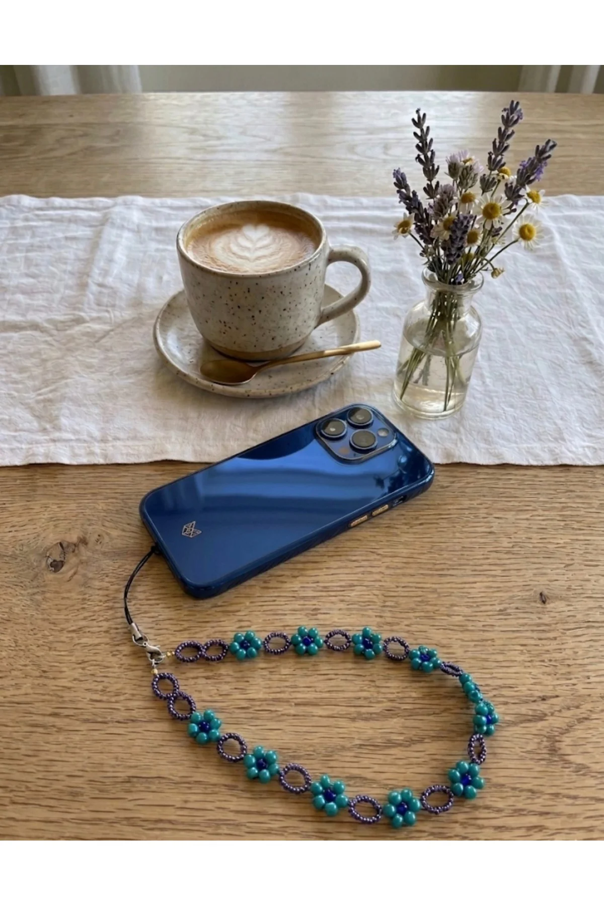 Mavi Çiçekli Boncuklu Telefon Askısı / Phone Charm