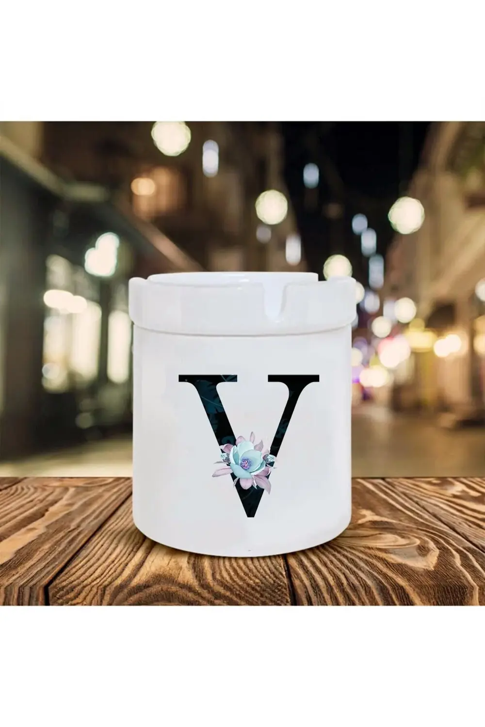 Mavi Çiçekli V Harfi Baskılı Seramik Şık Küllük