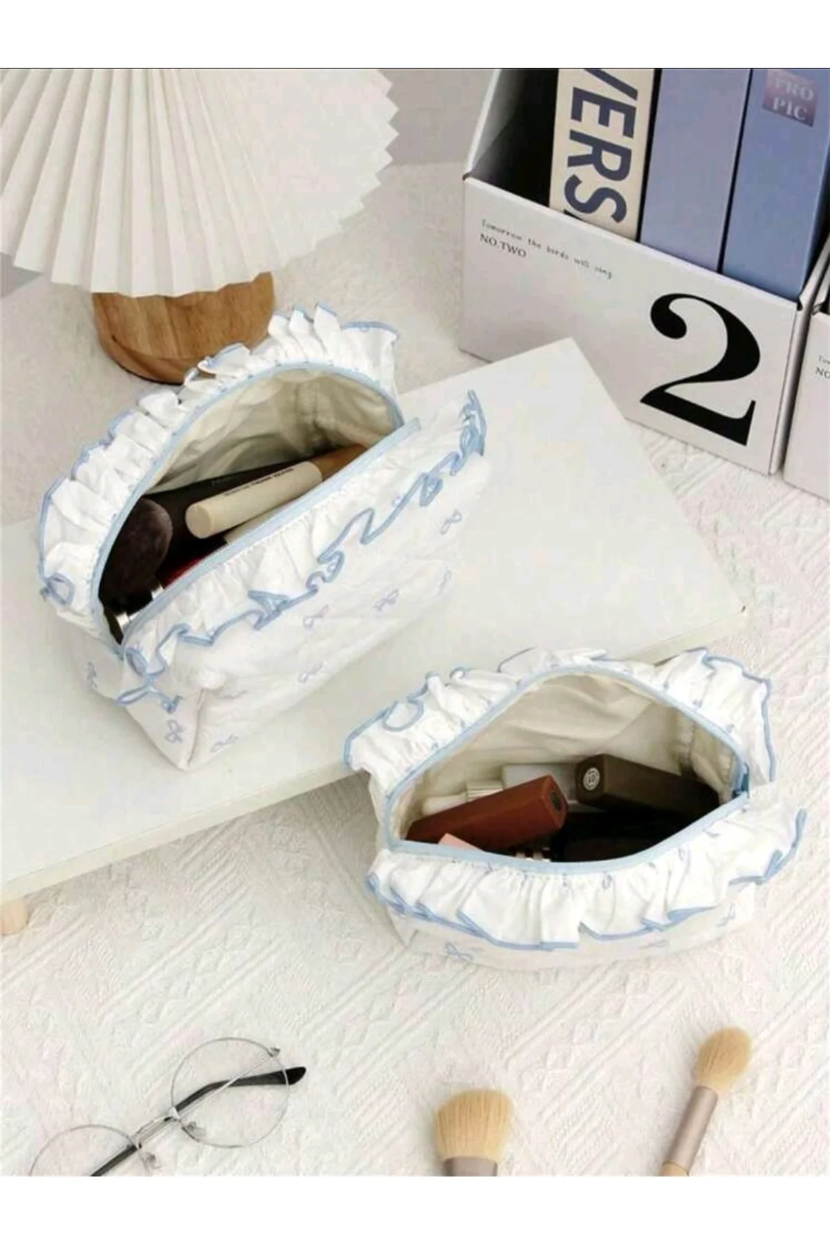 Mavi Fiyonk Desenli 2'li Makyaj Çantası, Orta ve Küçük Boy.