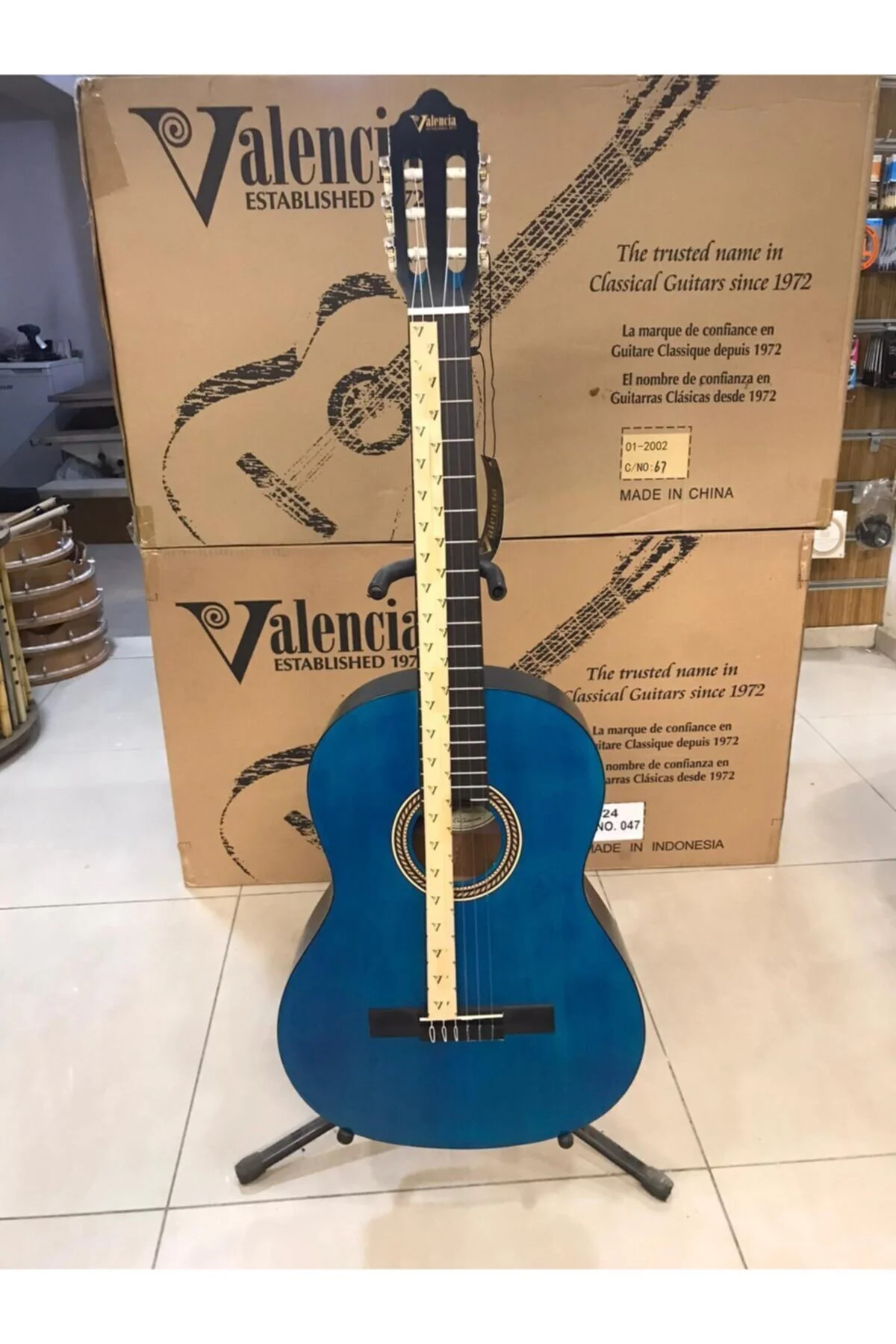 Mavi Klasik Gitar Vc 204 Kılıf Yedek Tel Seti ve Pena