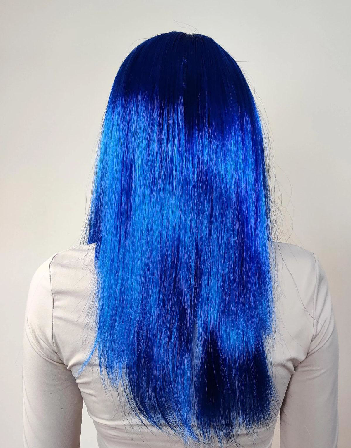 Mavi Renk Uzun Parti Peruğu