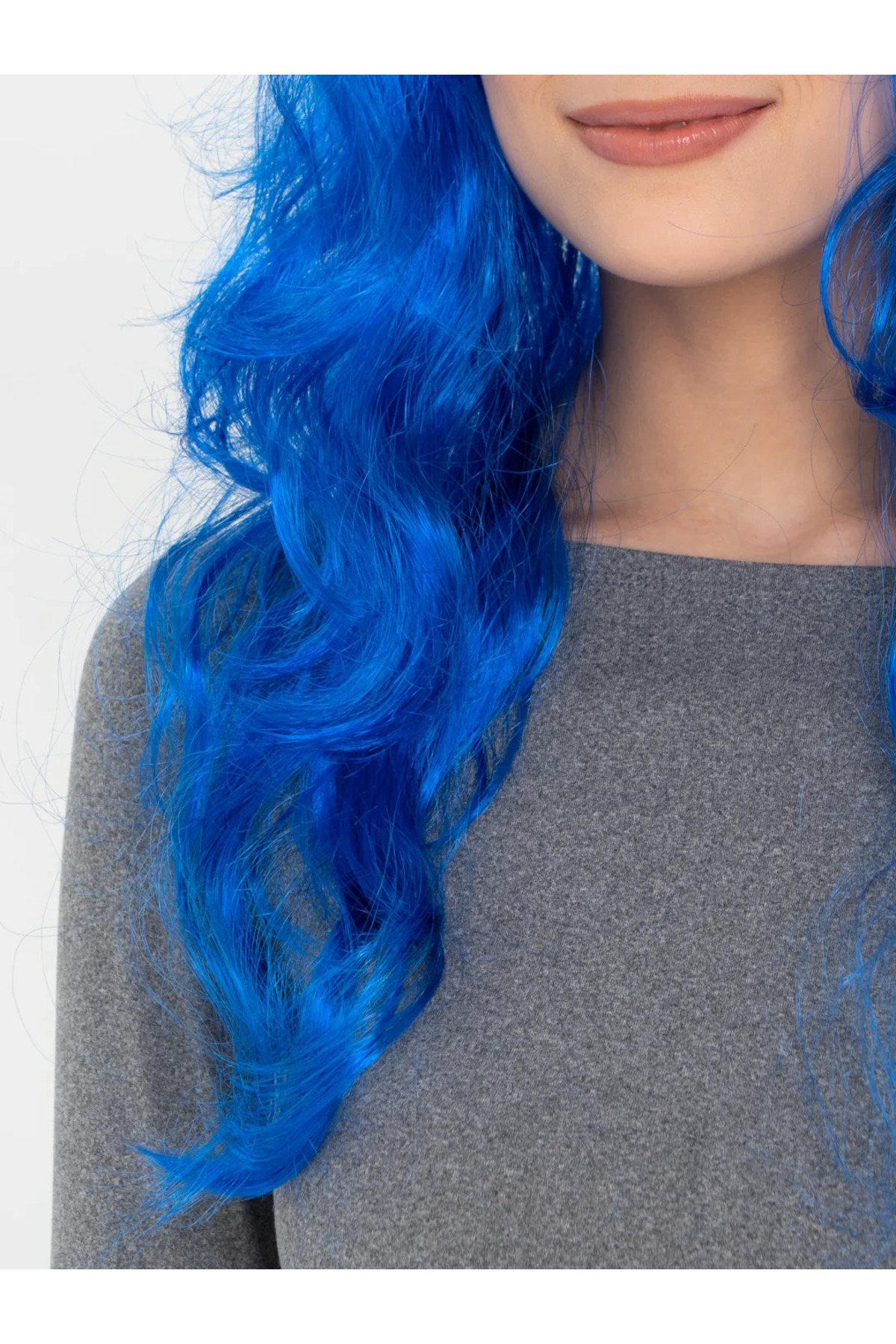 Ok Aksesuar Mavi Renk Uzun Dalgalı Parti Peruğu Go50606646760 Ok Aksesuar Mavi Renk Uzun Dalgalı Parti Peruğu Go50606646760