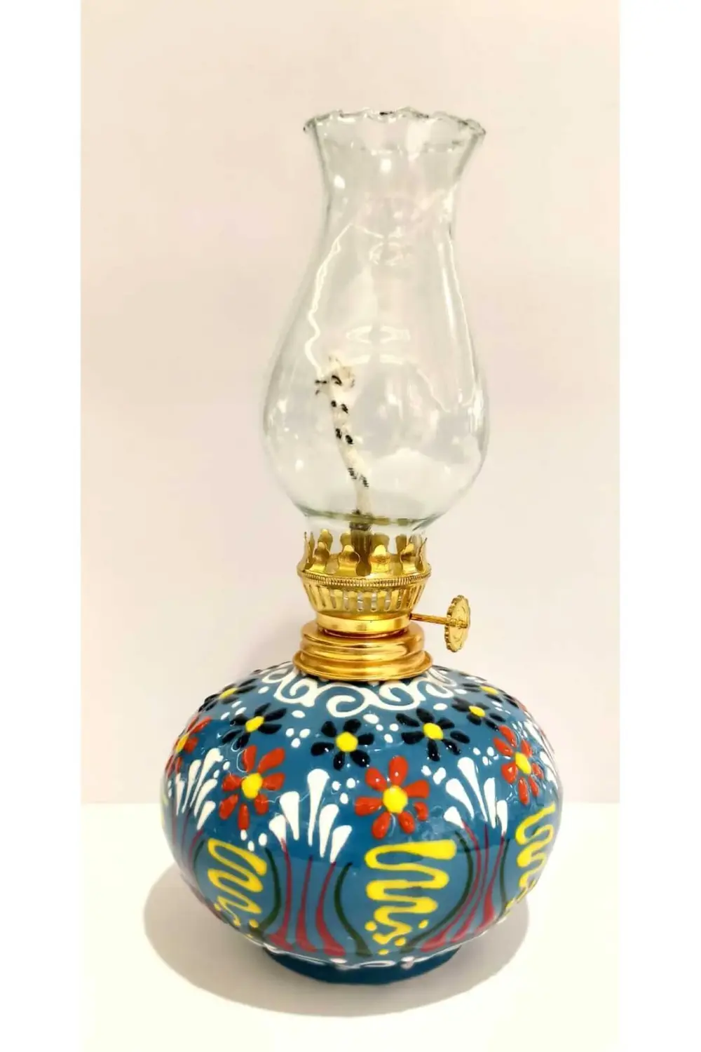 Mavi Üstüne Motifli El Yapımı Gaz Lambası