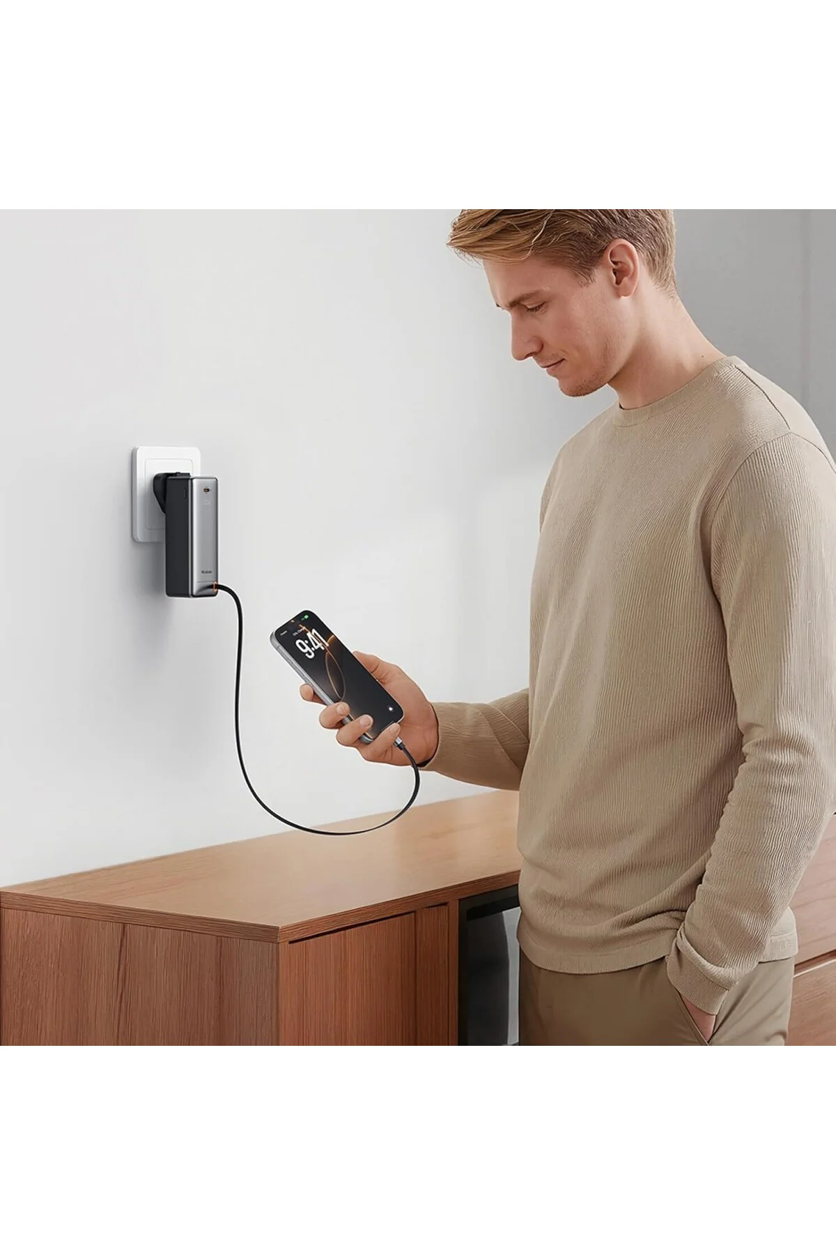 MC-3181 3 in 1 10000mAh 30W LED Ekranlı Powerbank ve Sarj Aleti (