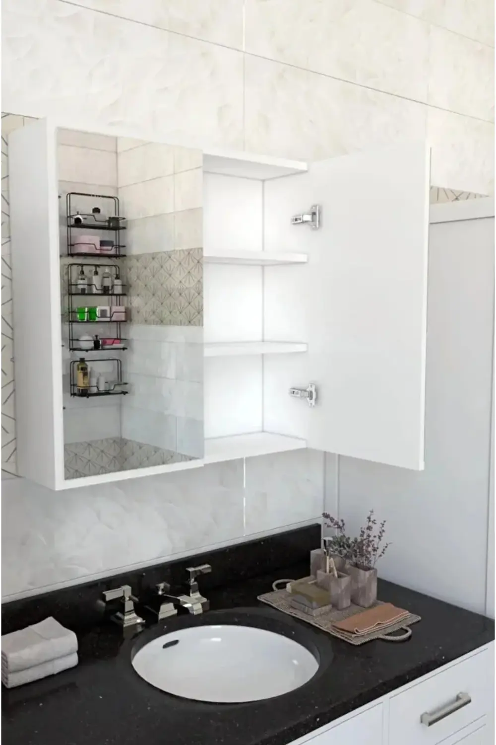 MDF 2 Kapaklı Aynalı Banyo Dolabı 70x70x15 cm – Çok Amaçlı, Yükse