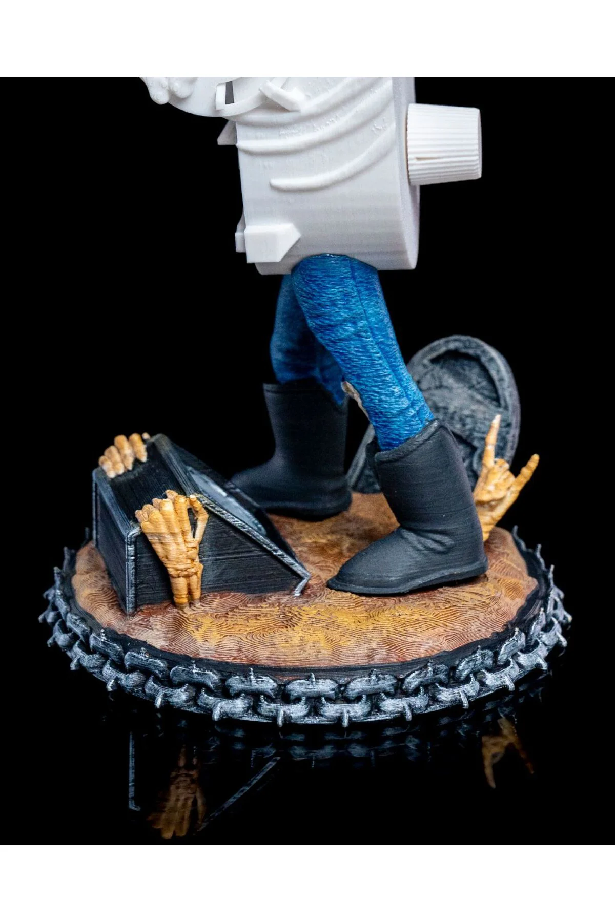Mechanic - Ozzy Os-Bone Boyalı Figür 15 Cm