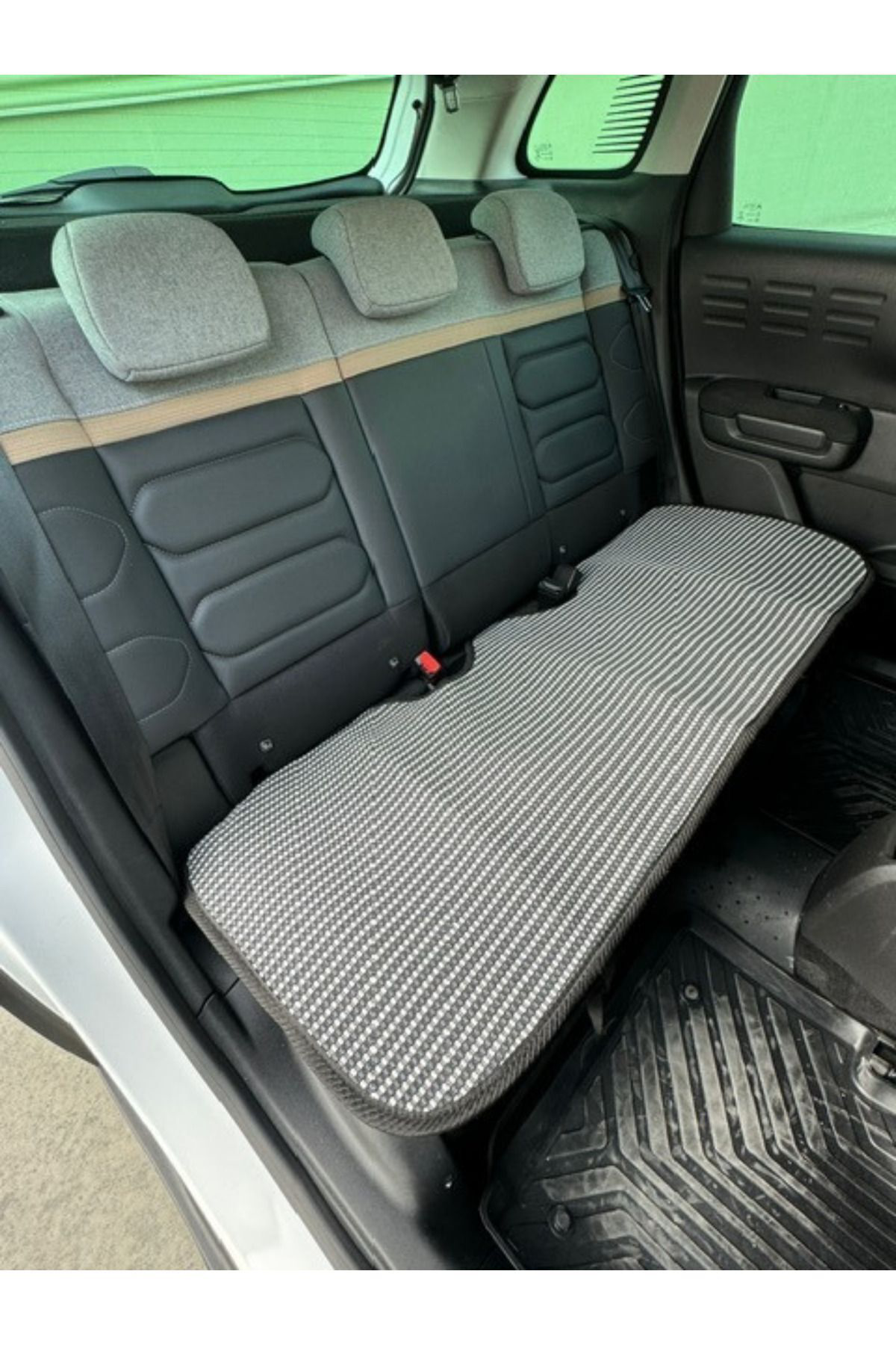 Trend Meka Part Terletmez Koltuk Koruyucu Kılıf Çizgili Füme Beyaz 3 Lü