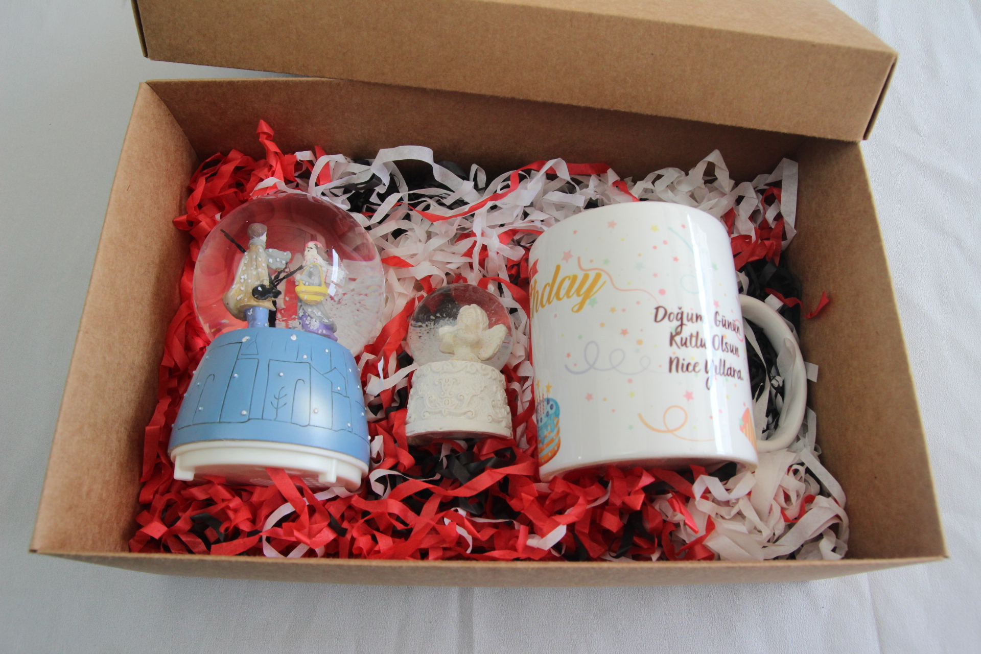 Home Melek Kar Küresi  İşıklı Müzikli Kar Küresi Doğum Günü Kupa Bardak Hediye Seti