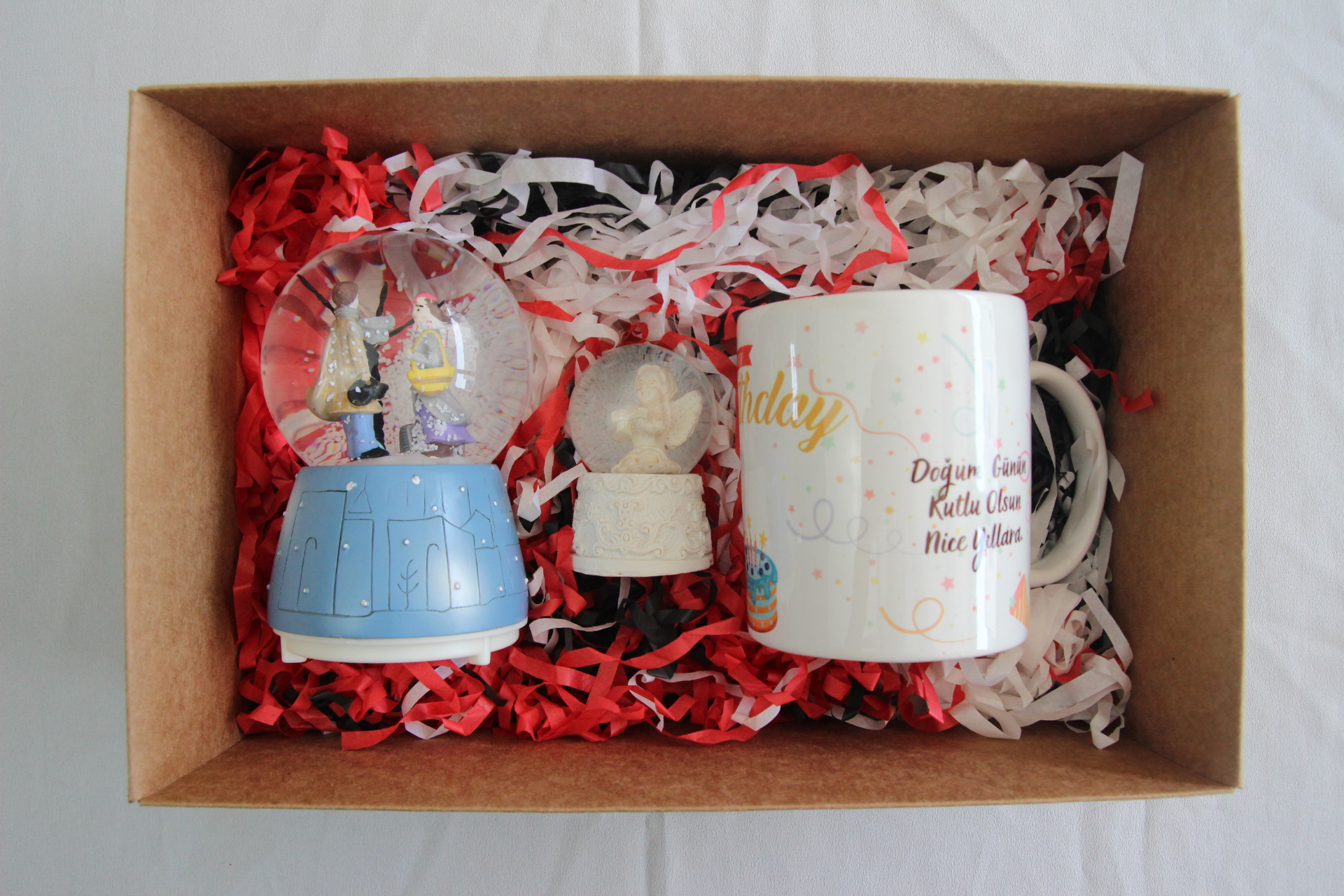 Home Melek Kar Küresi  İşıklı Müzikli Kar Küresi Doğum Günü Kupa Bardak Hediye Seti