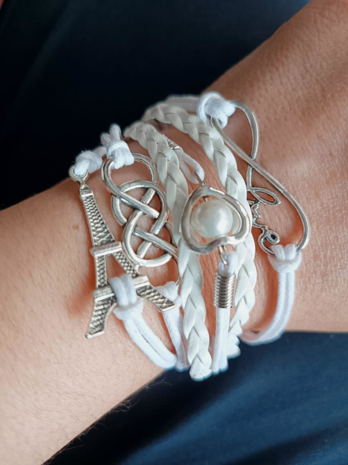 Azemax Melike Beyaz Love Eyfel Bileklik