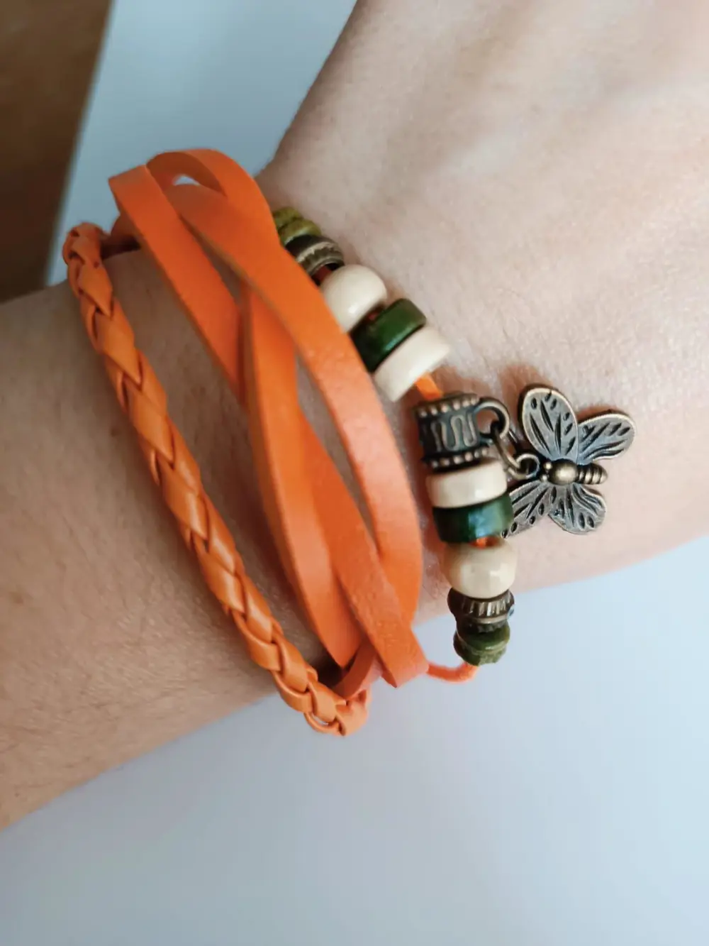 Melike Kelebekli Turuncuı Bileklik