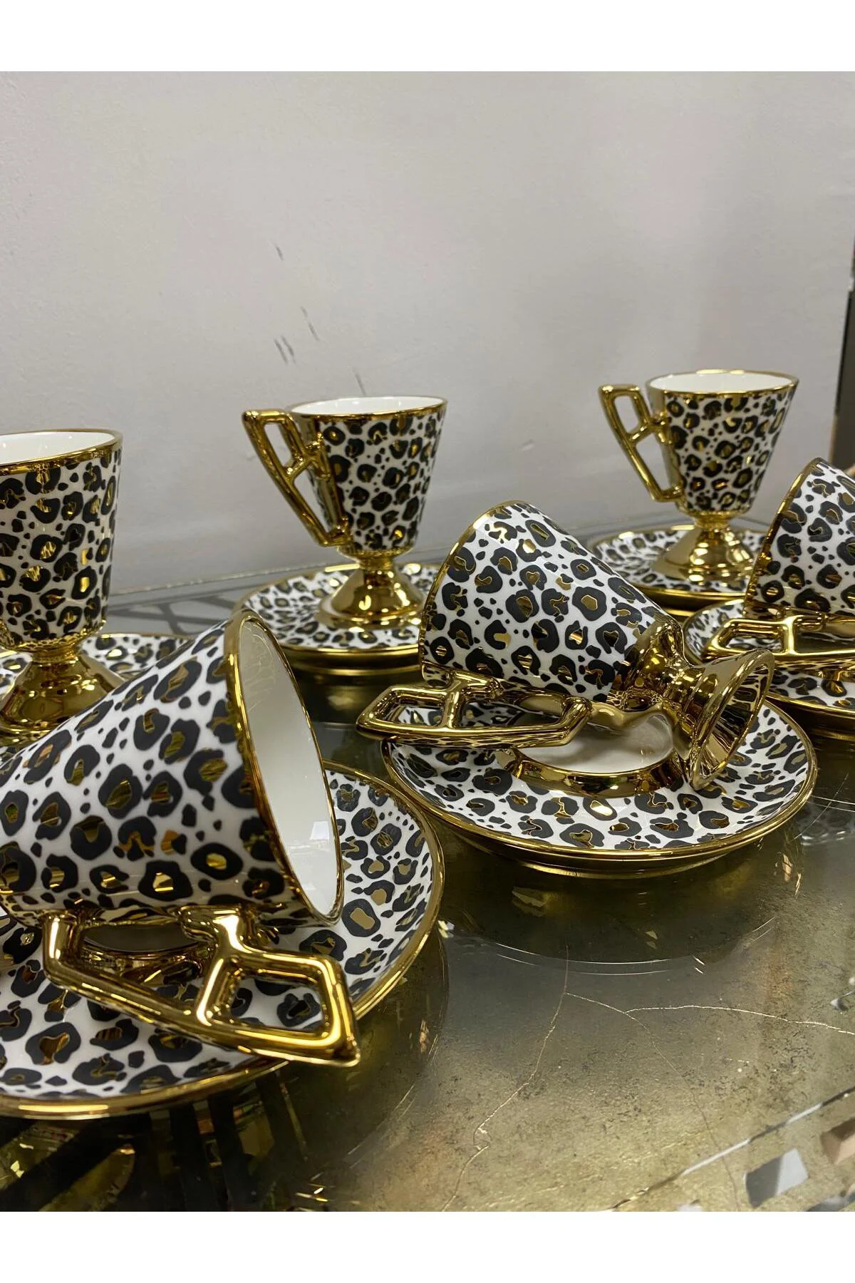 Melodi Yaldızlı Porselen Leoparlı Kahve Fincan Takımı 6 Lı