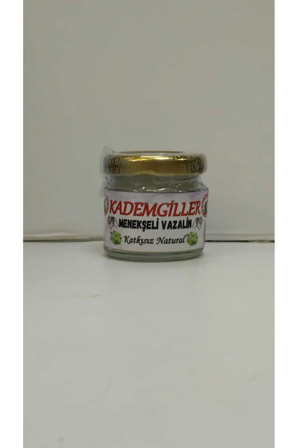 Menekşeli Vazalin