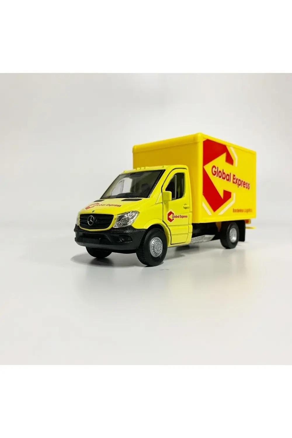 Mercedes Benz Sprinter Cargo Box