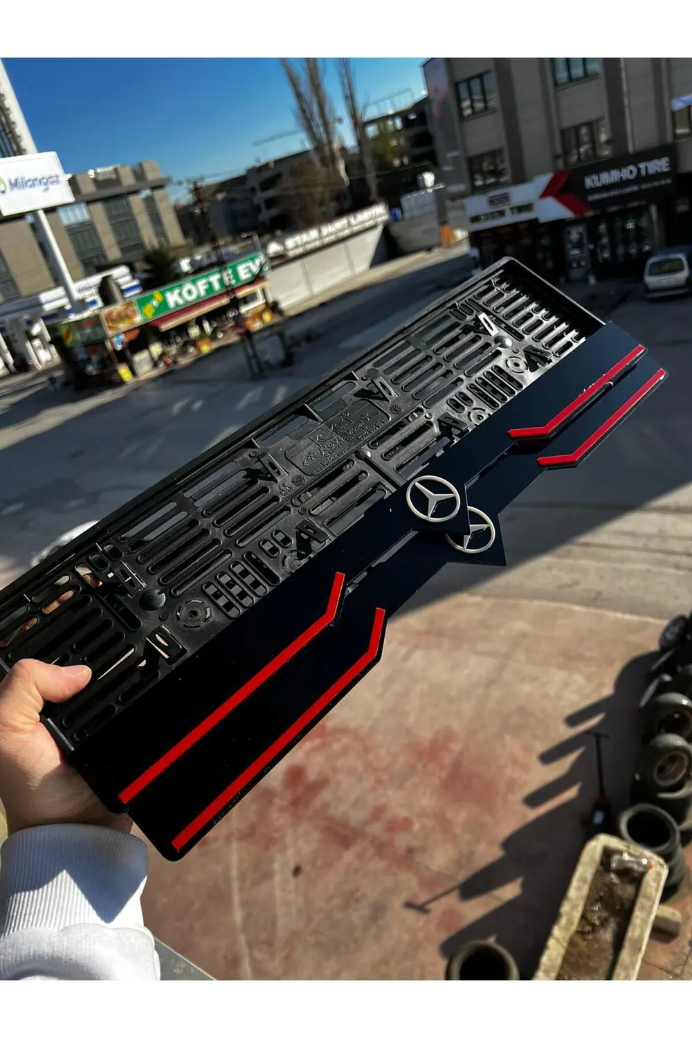 MERCEDES BENZ Uyumlu Logolu Pleksi Plakalık 2 Adet(1 Takım)