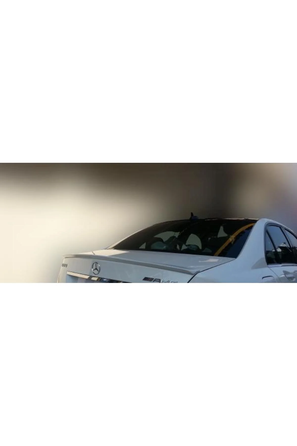 MERCEDES C SERİSİ 2009-2014 ASTARLI İNCE ANATOMİK SPOİLER