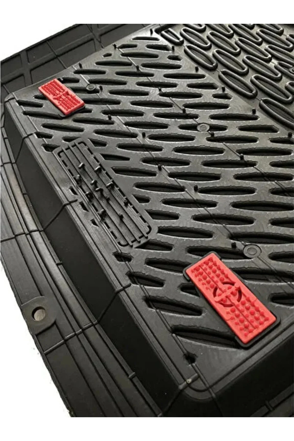 Mercedes C Serisi W202 Sedan 1996 HAVUZLU ÜNİVERSAL MAXİ PASPAS SİYAH - KIRMIZI