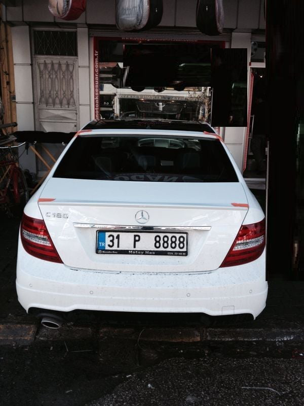 Mercedes C W204 Spoiler Bagaj (Kalın) Fiber 2007-2013