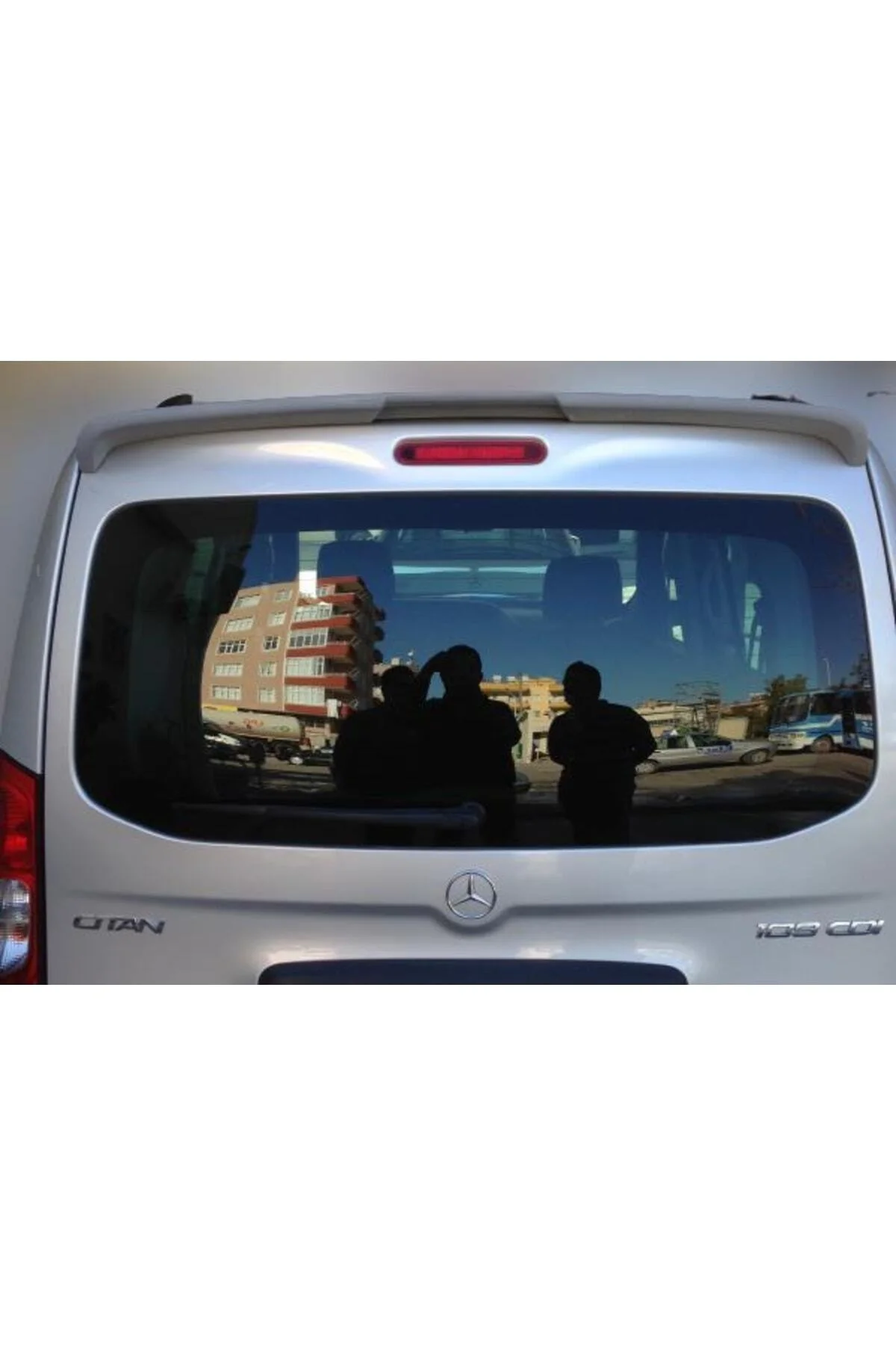 Mercedes Citan Uyumlu Tek Kapı Astarlı Spoiler