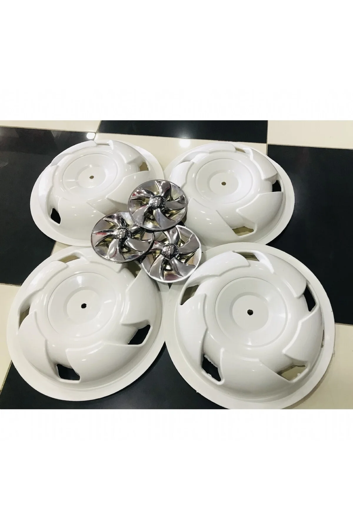 Mercedes Sprinter Fırfırlı Plastik 16 Inç Jant Kapağı 4adet,5 Bi - Görsel 4