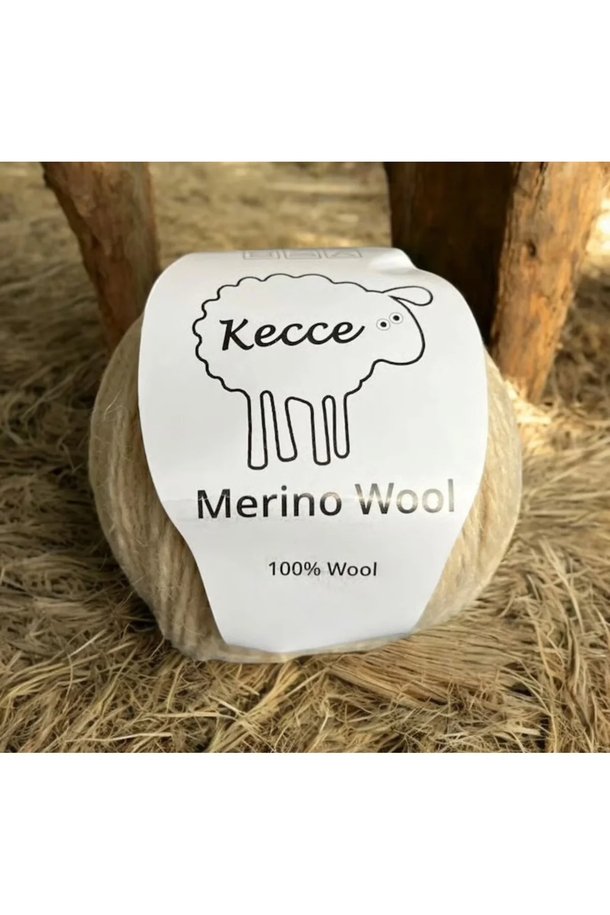 Merino Wool Kecce Örgü Ipi %100 Merino Wool Bej Merino Wool Kecce Örgü Ipi %100 Merino Wool Bej