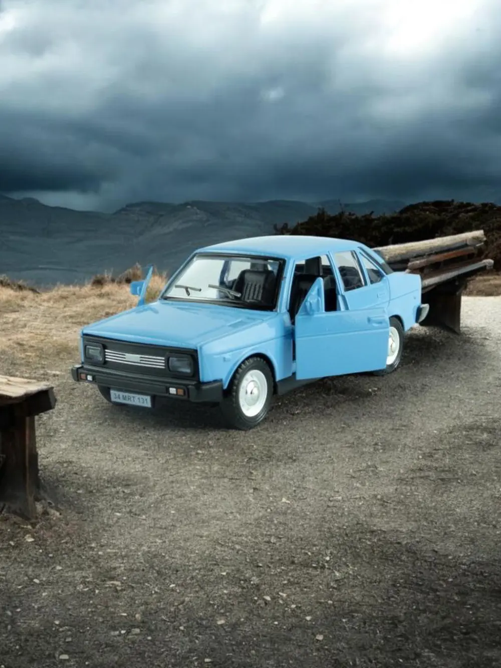 Metal Araba Çek Bırak Murat 131 Mavi Sesli ve Işıklı ( 1/36 Ölçek