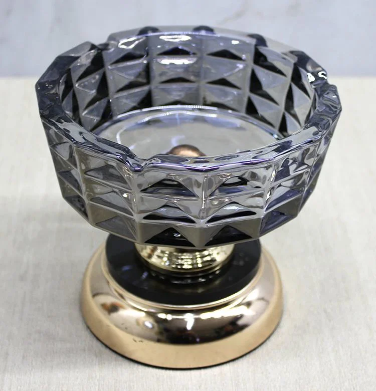 Metal Ayaklı Cam Küllük - Şık Tasarımlı Cam Küllük 16x14 cm Fiyatı, Yorumları ve Özellikleri