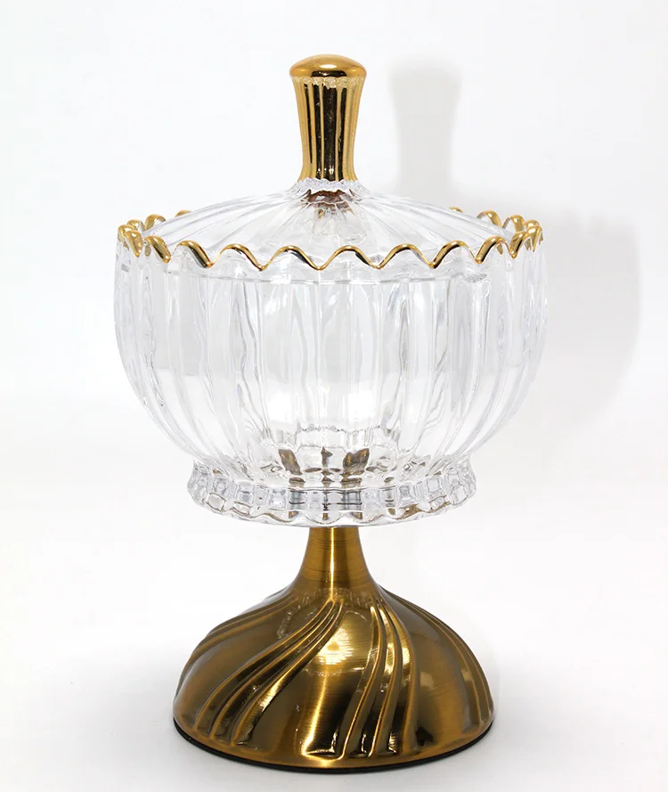 Metal Ayaklı Kristal Cam Şekerlik Gold Detaylı Sunumluk