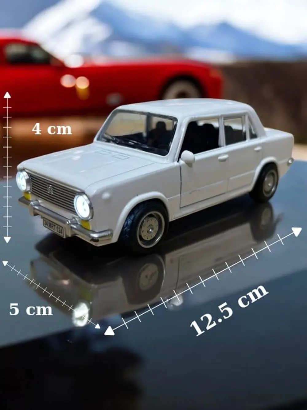Metal Çek Bırak Murat 124 Araba Beyaz Sesli ve Işıklı ( 1/36 Ölçe