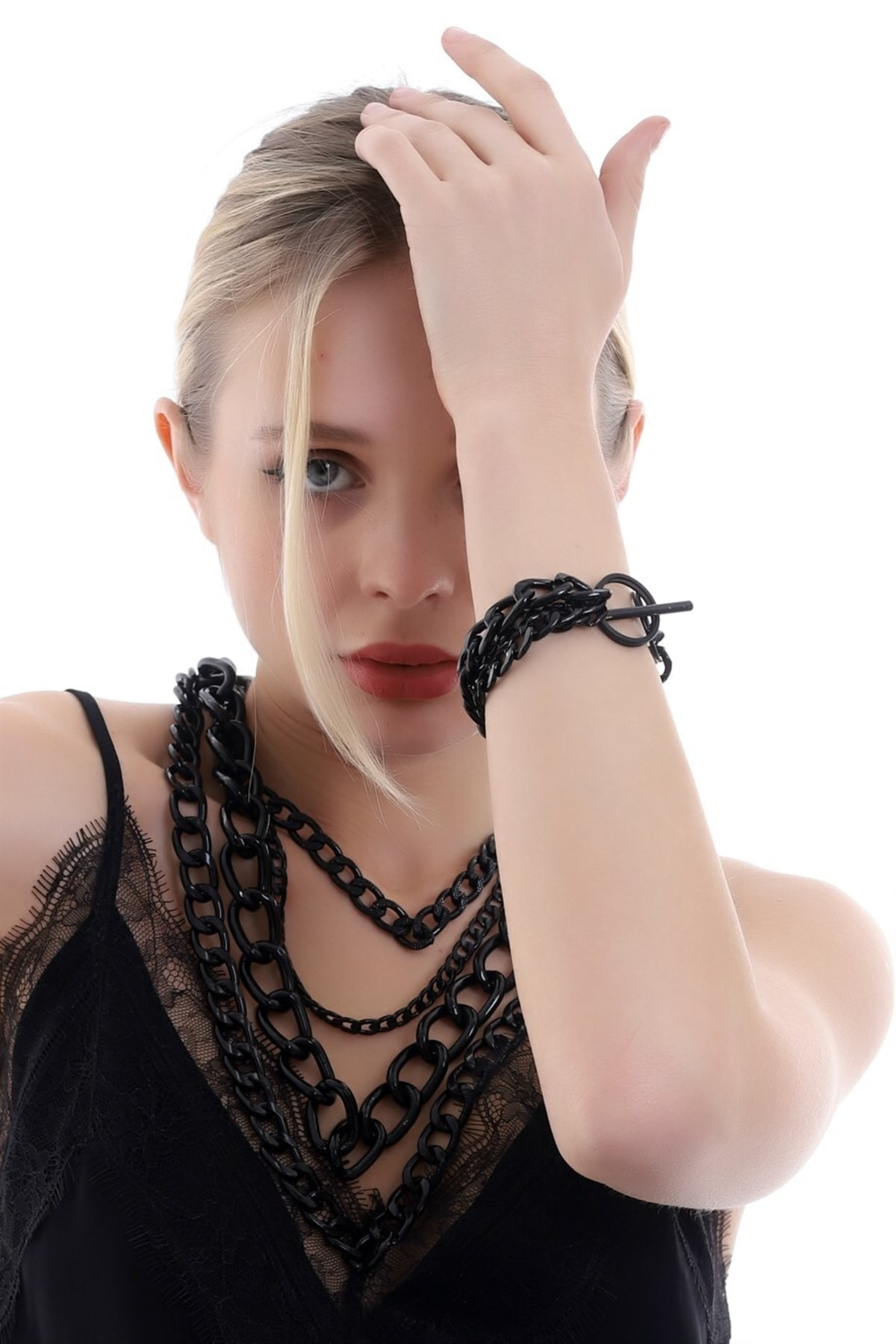 Metal Detaylı Bileklik