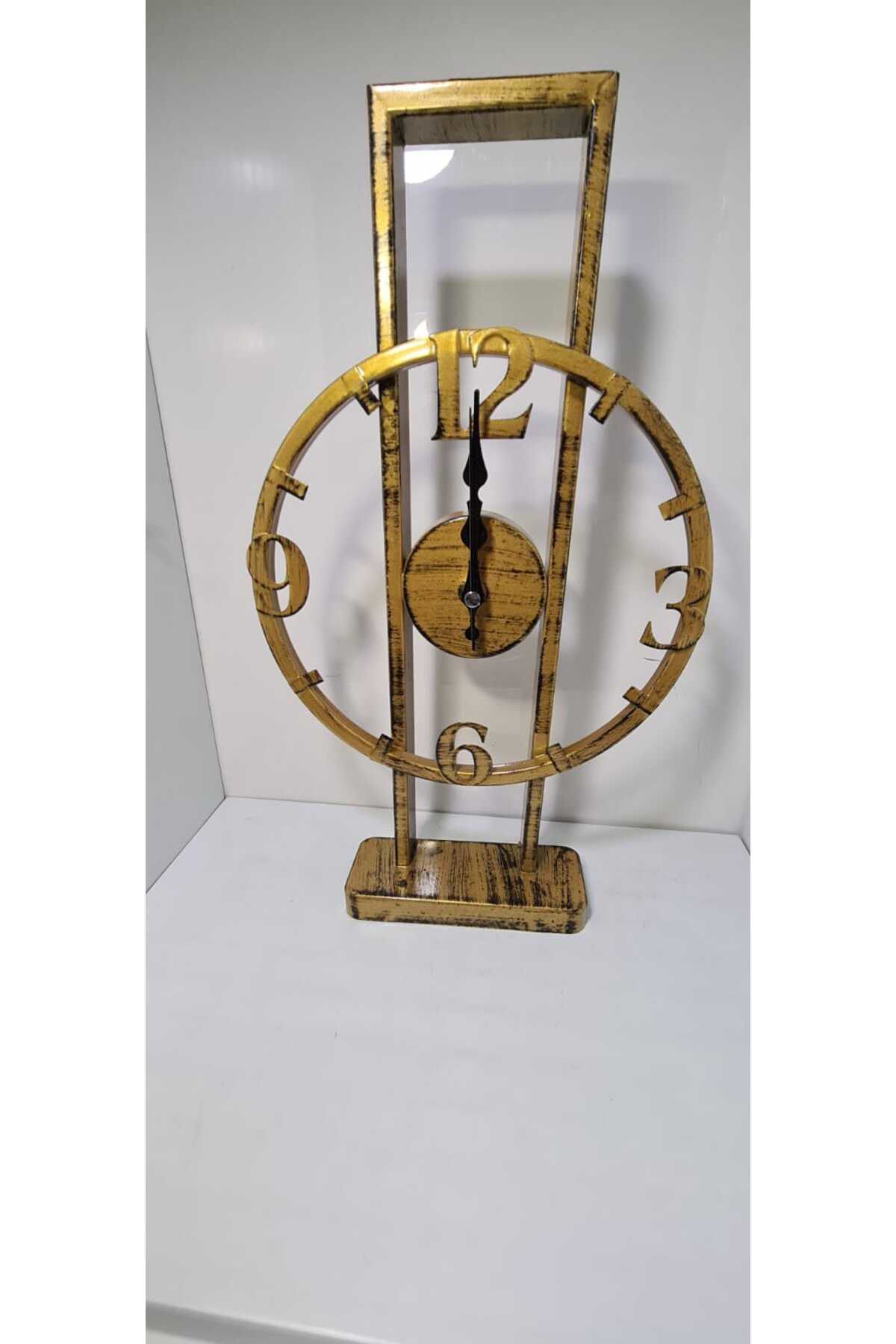 Elif Aksesuar Metal Dikdörtgen Masa Saati Gold 28,5*38Cm