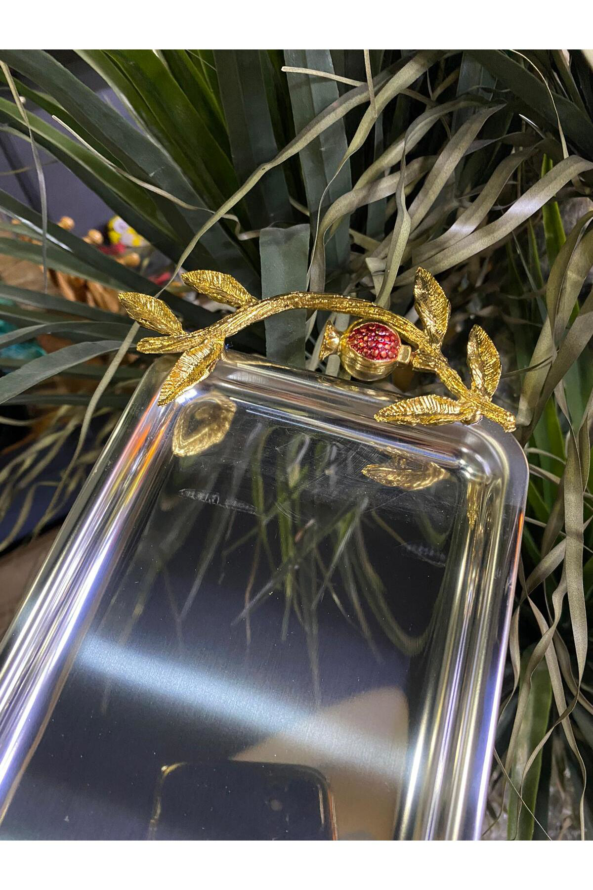 Elif Aksesuar Metal Dikdörtgen Nar Dekorlu Kahve Sunum Tepsisi